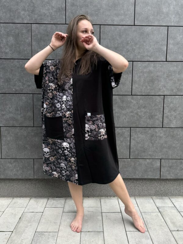 Poncho CLASSIC Czaszki Czarny - obrazek 3