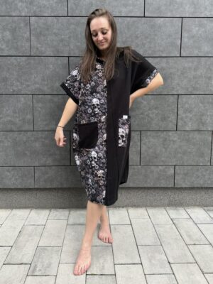 Poncho CLASSIC Czaszki Czarny