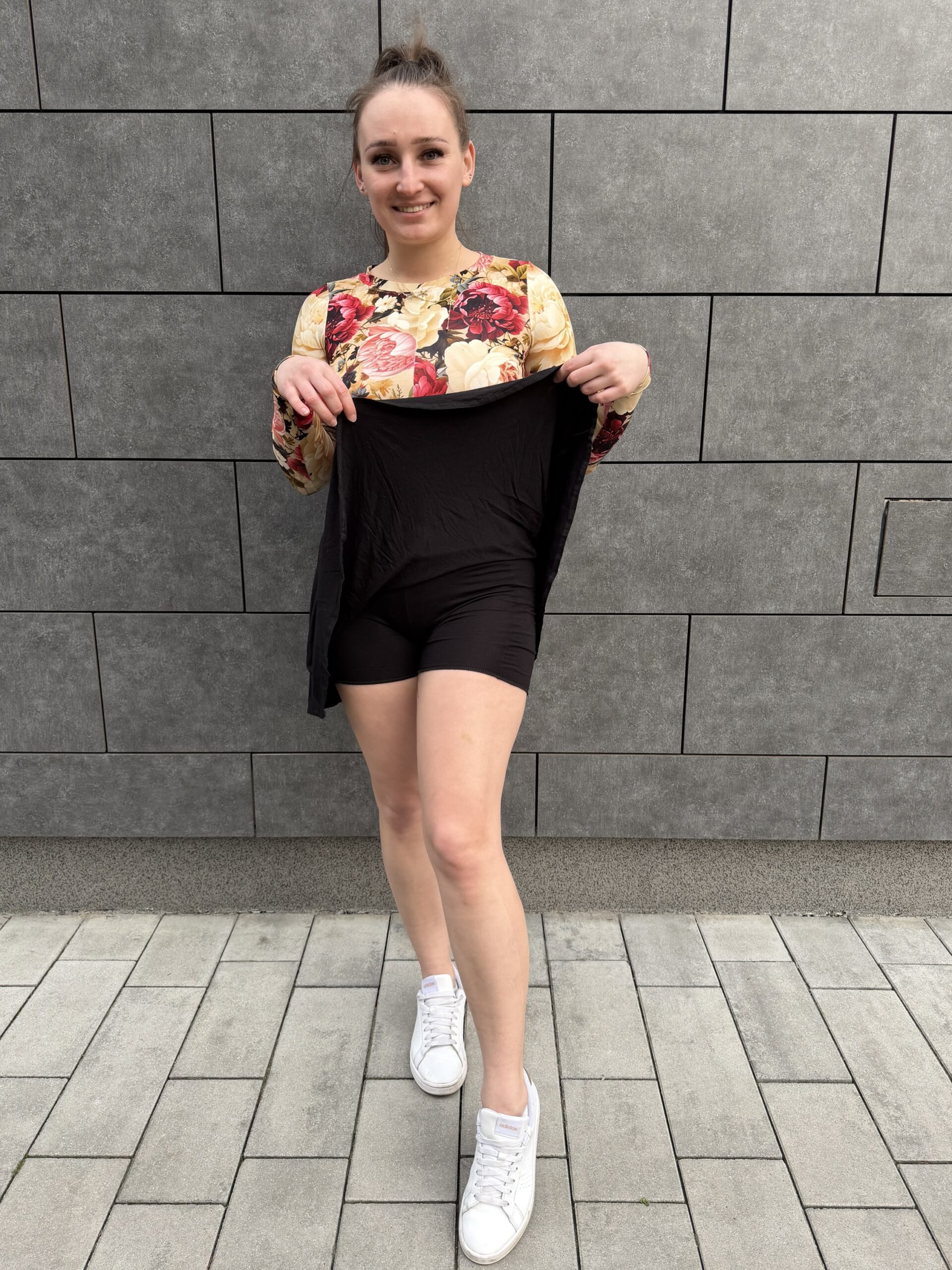 Spódniczka MOVE personalizowana - obrazek 3